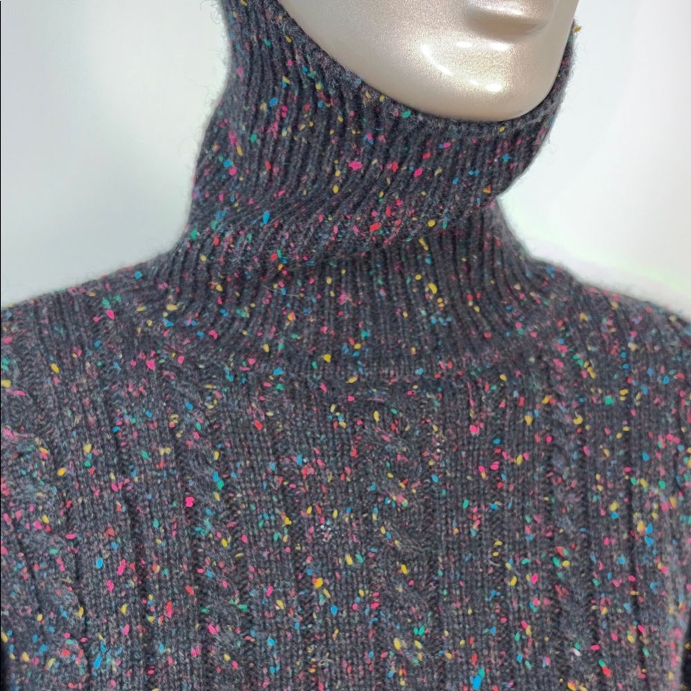 Vintage BI Gear Women's Wool Black Speckled Turtleneck Sweater